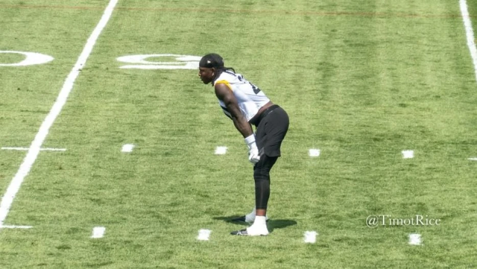 Turning Up The Heat: Kaleb Johnson Credits ‘110-Degree’ Arizona Workouts For Camp Readiness