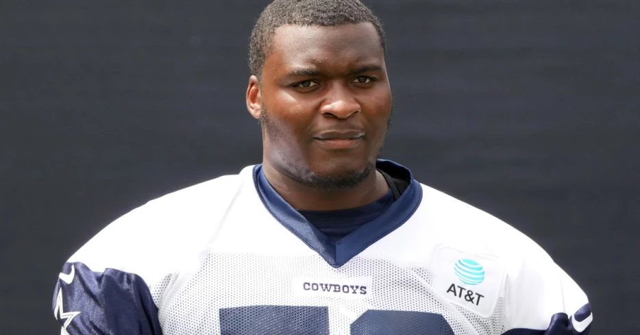 Asim Richards is getting jumbo tight end looks in Cowboys offense