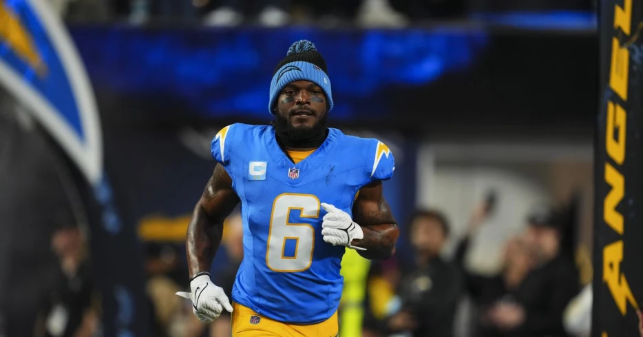 Chargers LB Denzel Perryman praised by former teammate Manti Te’o