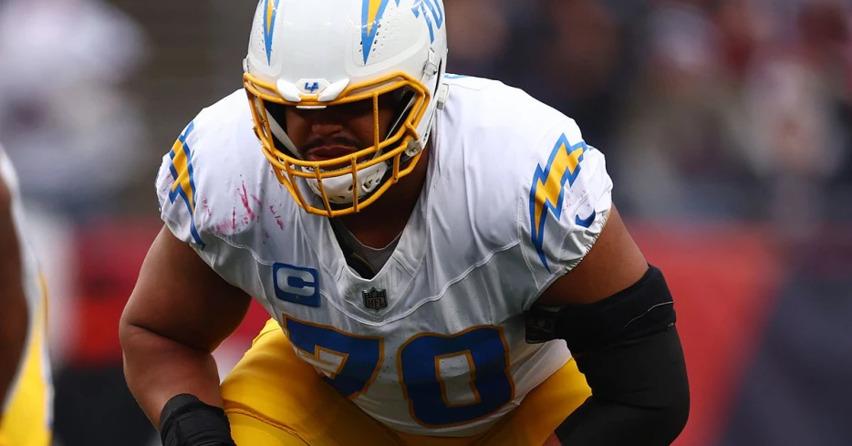 Chargers sign OT Rashawn Slater to 4-year, $114 million contract extension