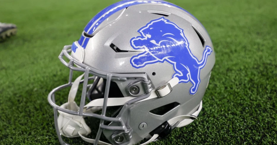 Detroit Lions release injured cornerback