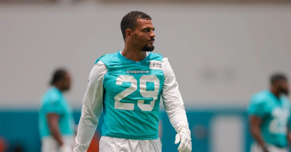 Dolphins, former Steelers S Minkah Fitzpatrick agree to revised contract 