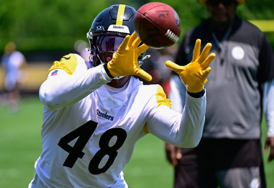 Steelers Rookie Carted Off the Field at Practice