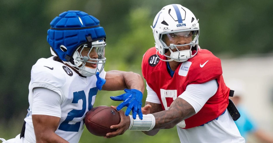 2025 Indianapolis Colts Training Camp Journal: Run-Heavy Day Results in Efficient Showing from QBs
