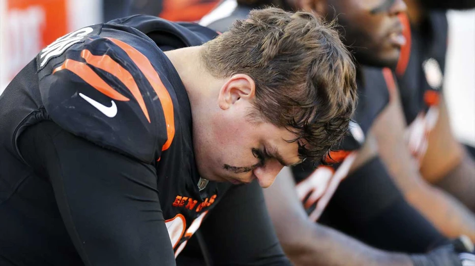 Adam Schefter reveals how much money Bengals’ Trey Hendrickson is holding out over