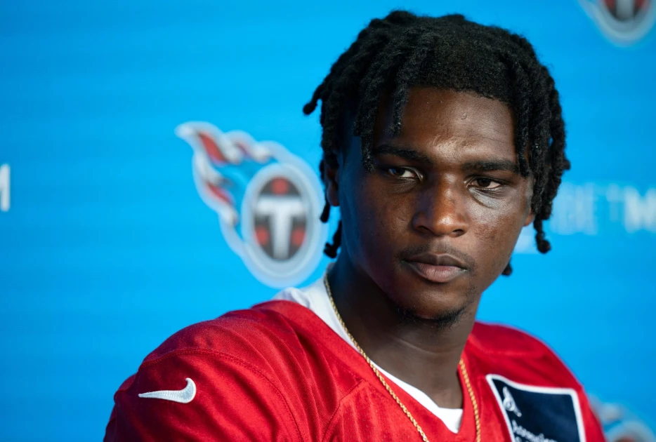 AFC Notes: Travis Hunter, Cam Ward, Colts, Jaguars, Titans