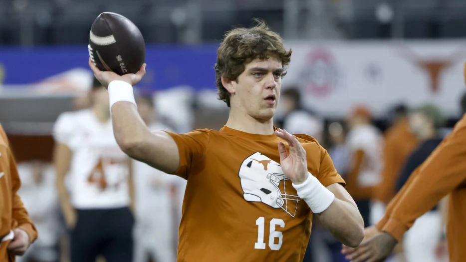 Arch Manning says he's studying Josh Allen, Joe Burrow to improve his own game