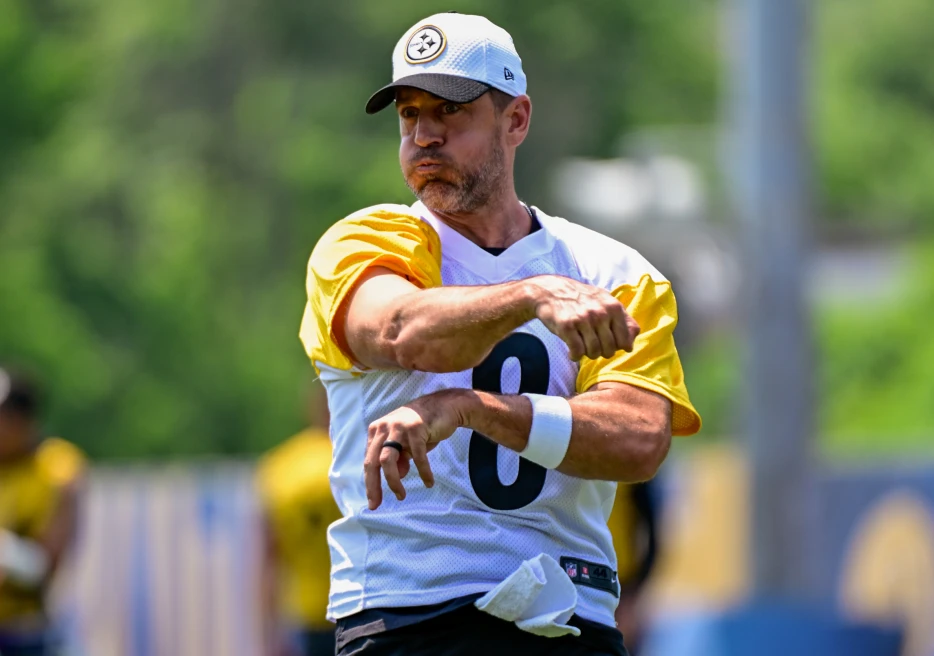 Bell: Buy or Sell Early Steelers Training Camp Narratives?