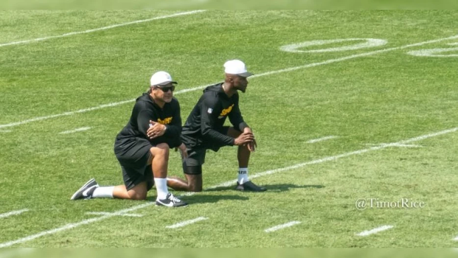 ‘It’s A Beautiful Thing’: Troy Polamalu’s Sons Serving As Ballboys In Latrobe