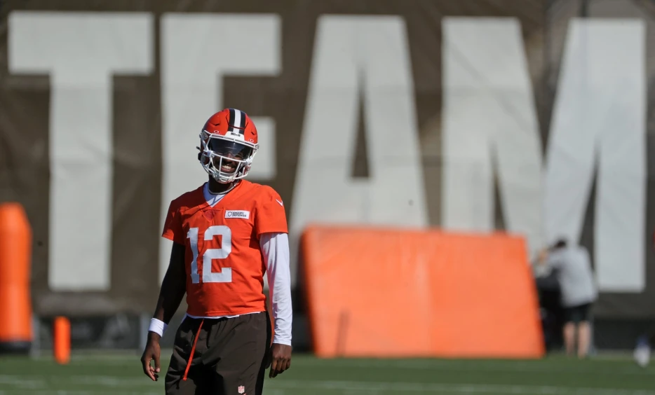NFL Expert: Shedeur Sanders is Not a Viable Starting Quarterback Option