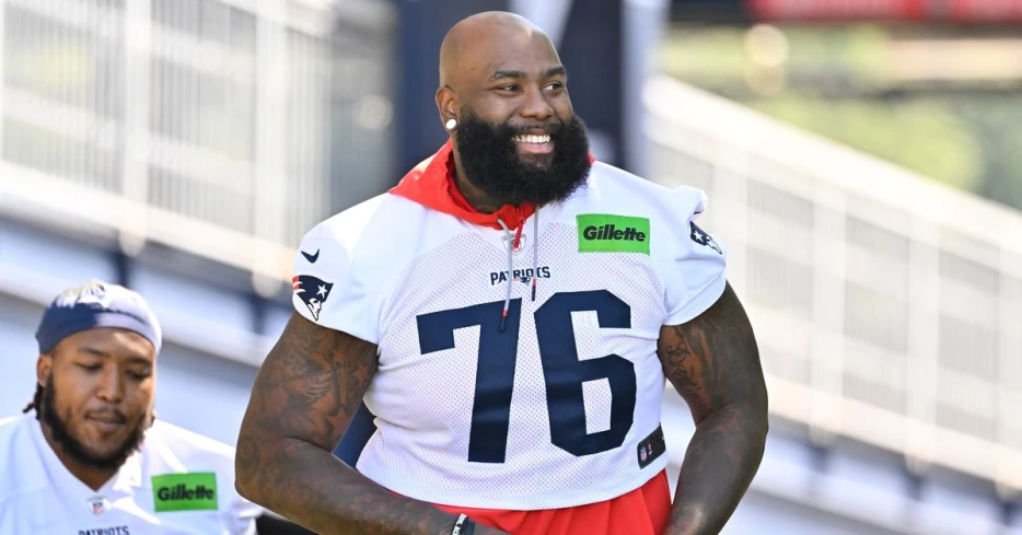 Rookies follow ‘man of words and wisdom’ Morgan Moses, and more Patriots training camp notes
