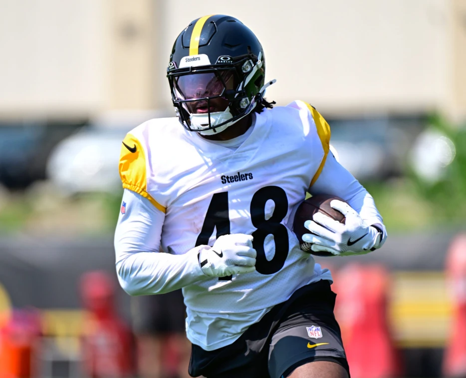 Steelers Receive Good News About Injured Rookie Tight End
