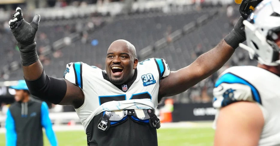 Taylor Moton contract projection: The Panthers lineman has another contract in him
