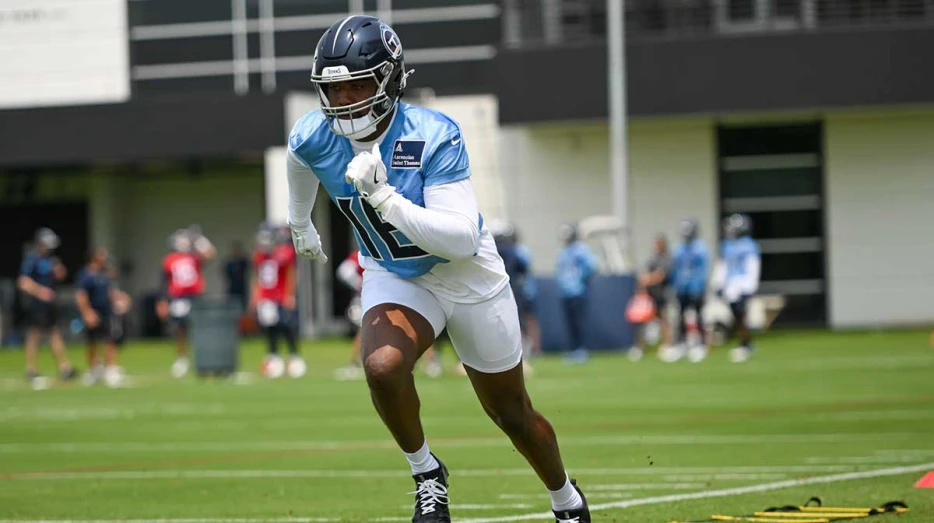 Titans waive former 1st round pick after devastating injury