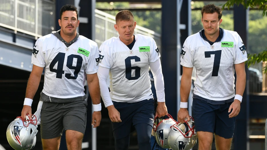 Former Patriots Kicker Joins Division Rival For Second Stint