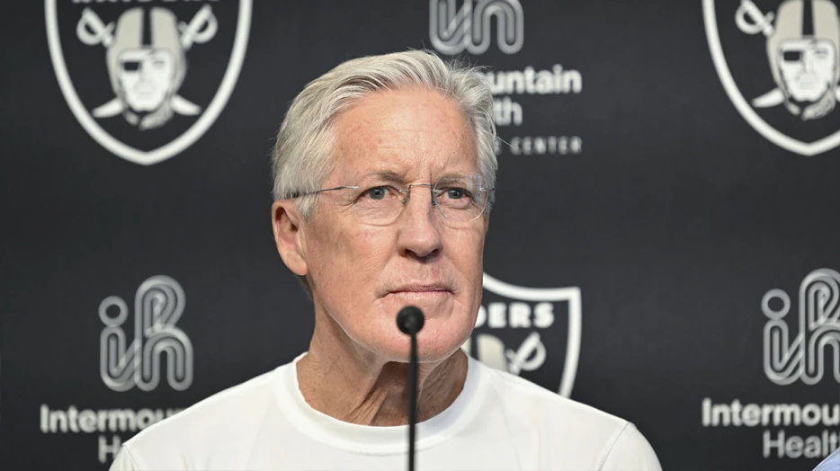 Pete Carroll refuses to address alleged Christian Wilkins incident