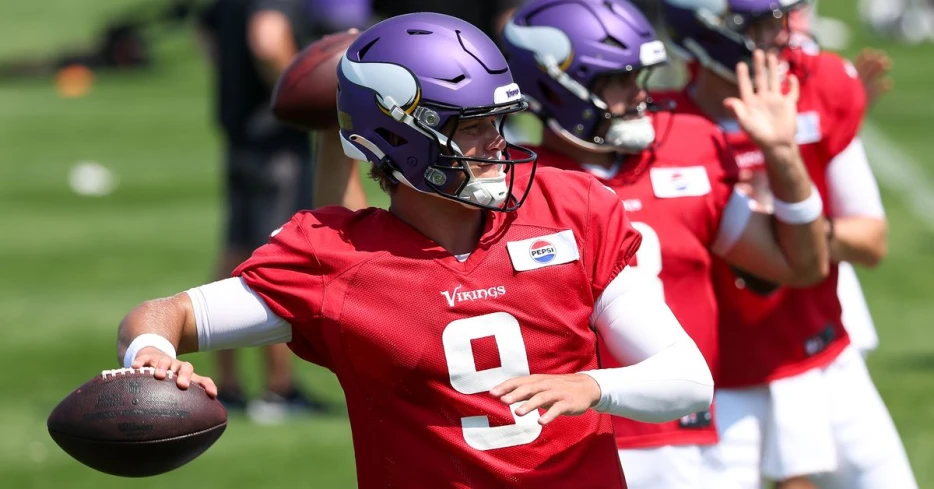 Vikings Links: One Day At A Time
