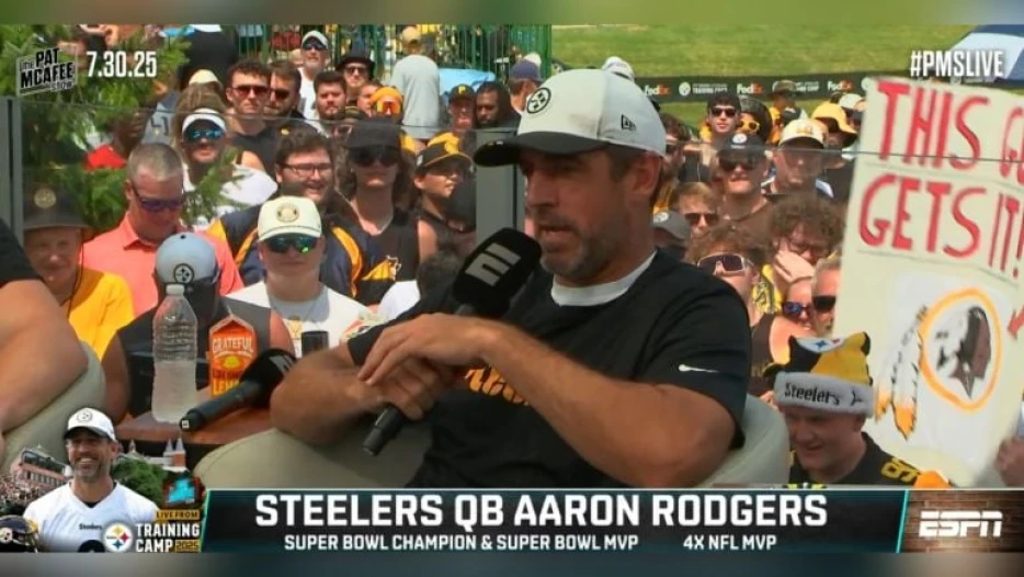 Aaron Rodgers Calls Mike Tomlin Disrespect ‘Complete And Utter Bullshit’