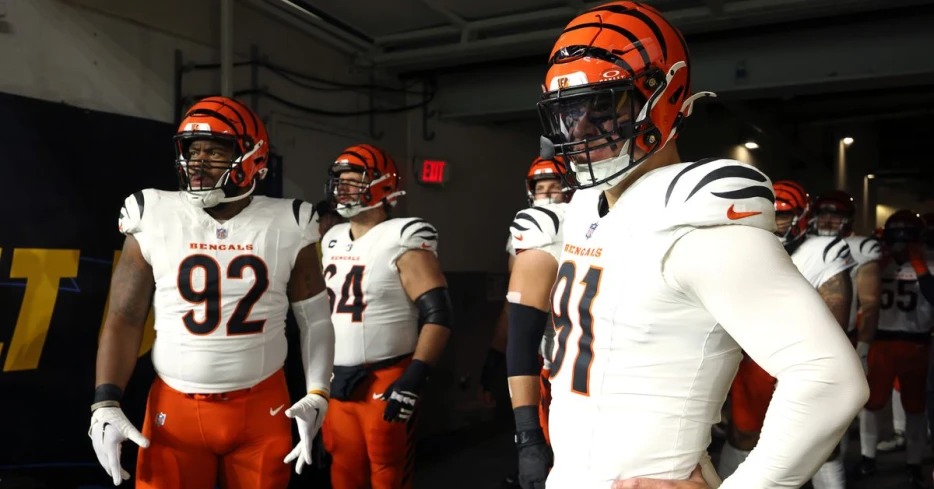 Bengals Podcast: Reporting to Camp