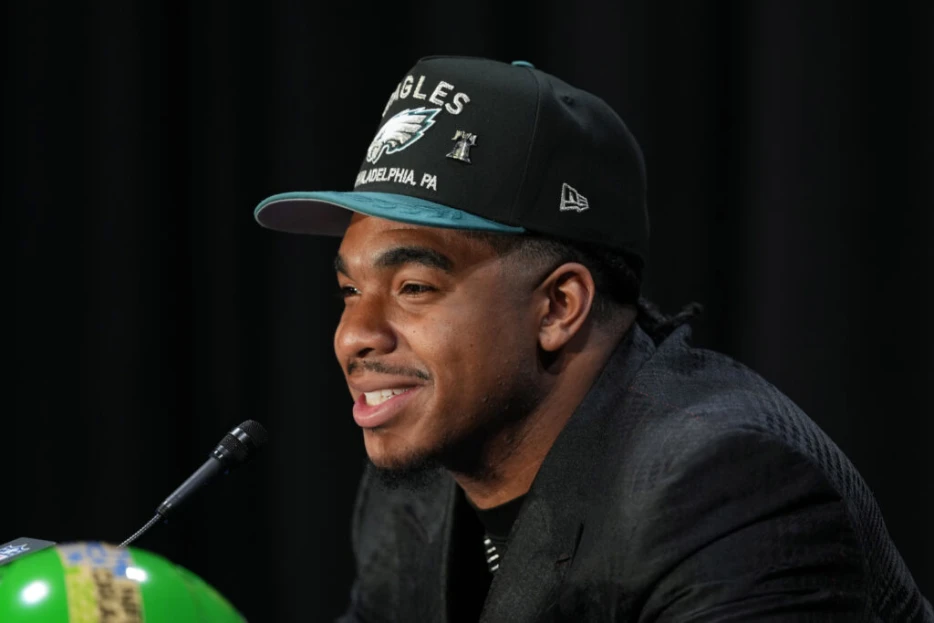 Jihaad Campbell Progressing, Working With Eagles’ First Team; Latest On OLB, S Situations