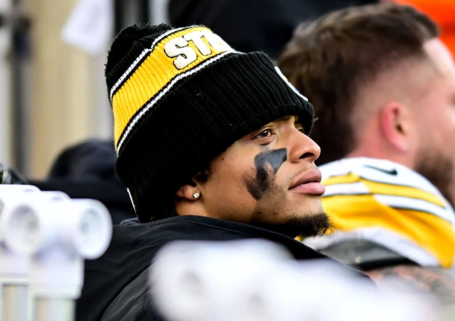 Justin Fields ‘Thankful’ for Time With Steelers