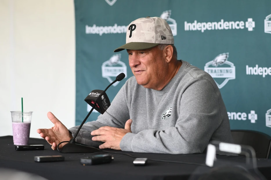 Old Man Vic Fangio Dropped Gem After Gem During His Press Conference Tuesday