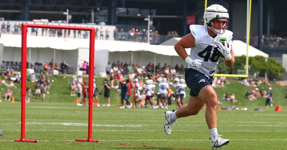 What signing R.J. Moten, placing Brock Lampe on IR means for the Patriots