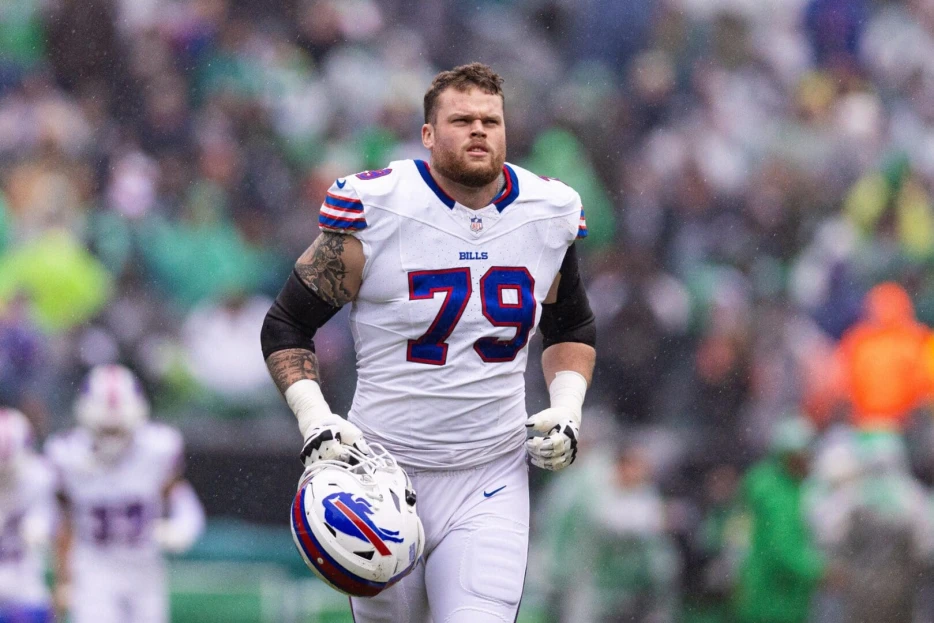 Bills Activate RT Spencer Brown Off PUP List