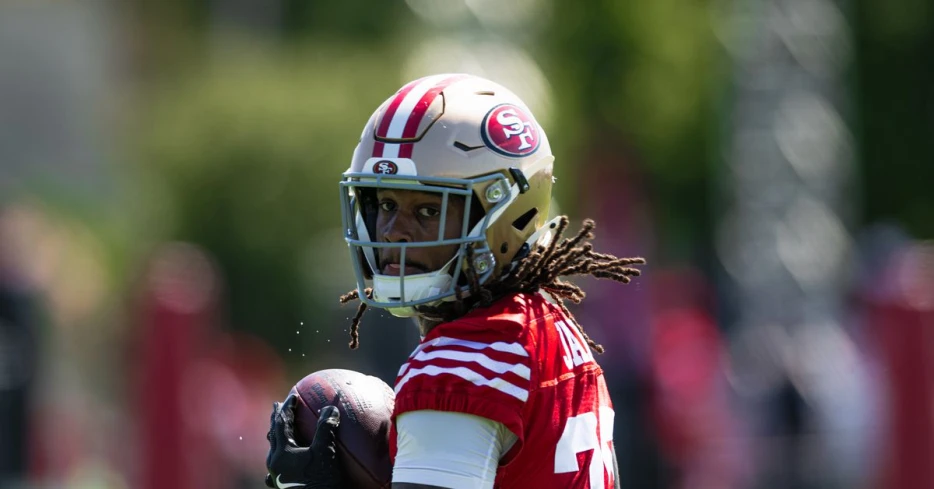 Deommodore Lenoir is dealing with a hip injury; Rookie running back sits out with ‘knee issues’