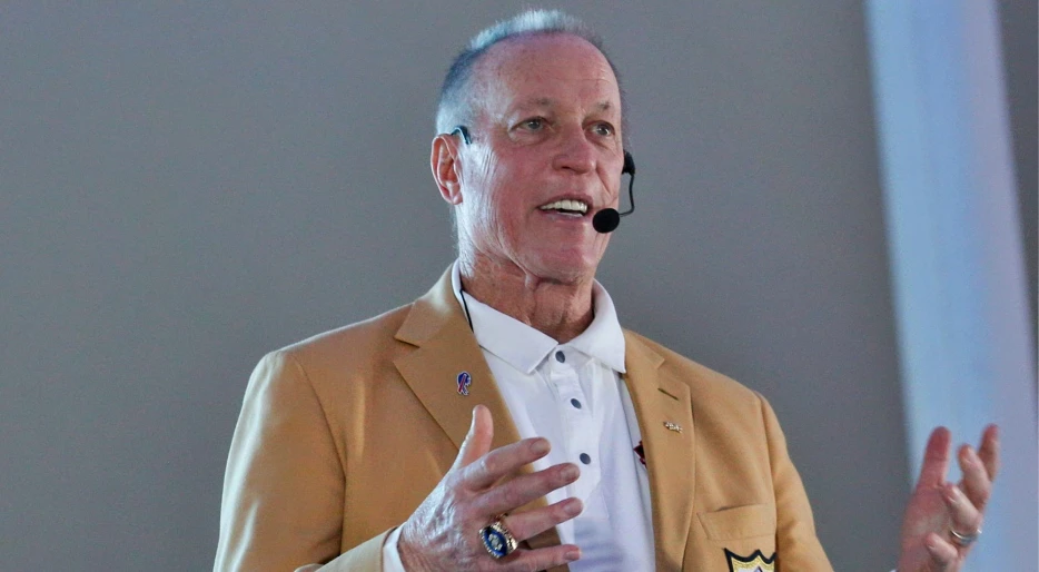 Everyone Is Praying For NFL Legend Jim Kelly &amp; His Family