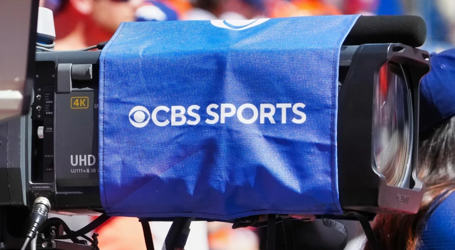 Former NFL Superstar &amp; CBS Analyst Is Officially Done In Stunning Development
