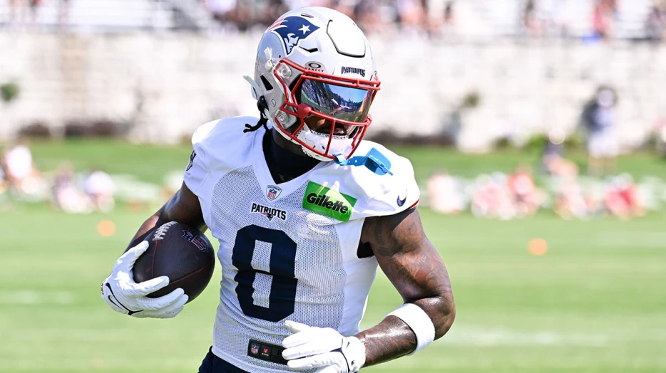 Patriots’ Stefon Diggs reacts to possibility of passing Antonio Brown for major milestone