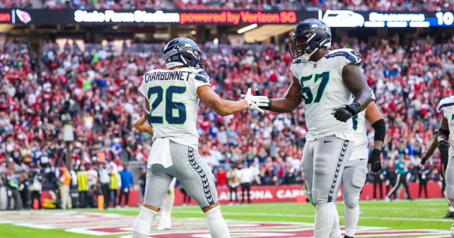 Report: Charles Cross had surgery, hopes to be ready for season opener