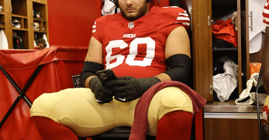Browns claim offensive tackle via waivers from the 49ers