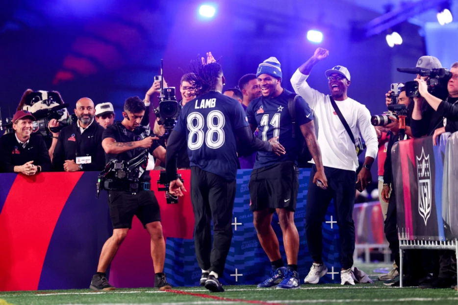 Ceedee Lamb Blasts Cowboys Following Micah Parsons Trade Request: ‘Never Fails Dawg’