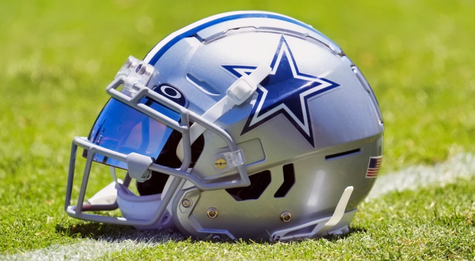 Dallas Cowboys Wide Receiver &amp; Super Bowl Champion Out For Season As The Injury Blows Pile Up
