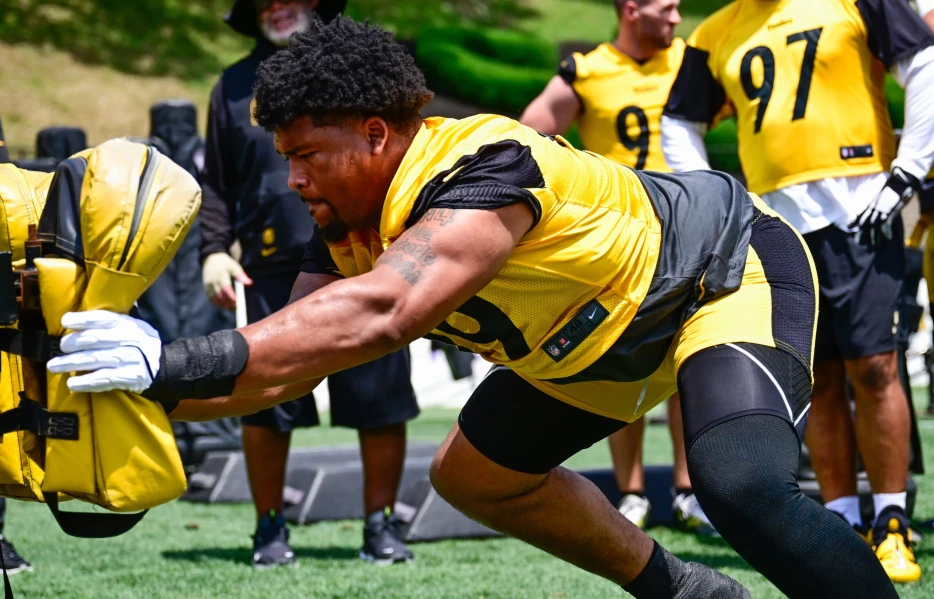 Omar Khan Expects Big Things from Steelers Rookie Derrick Harmon in 2025: ‘Can’t Say Enough About His Work Ethic’
