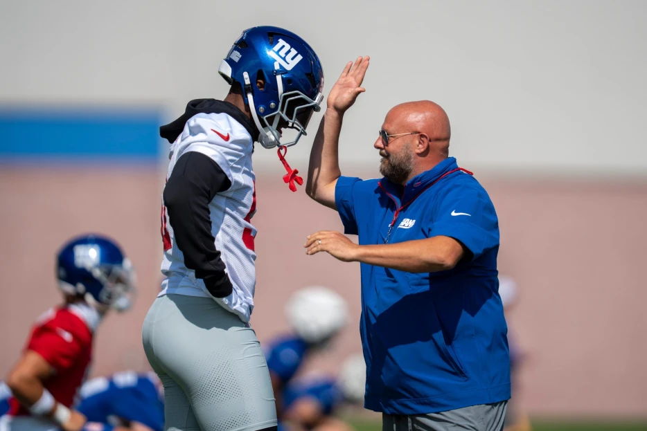 Report: Abdul Carter’s Superstar Hype Intensifies at New York Giants Camp