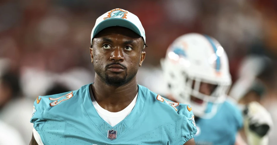 WOLFE: Dolphins’ RT Austin Jackson To Miss ‘Weeks’; Season Opener vs. Colts in Jeopardy