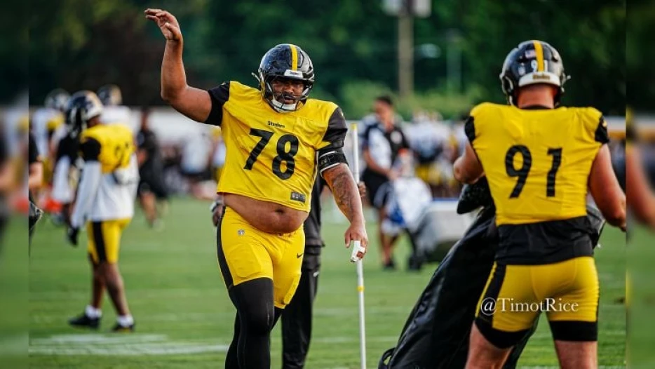 Alex Highsmith Offers Praise For Two Steelers Rookies