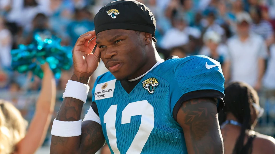 Jaguars rookie Travis Hunter’s 2-way work gets honest Liam Coen assessment