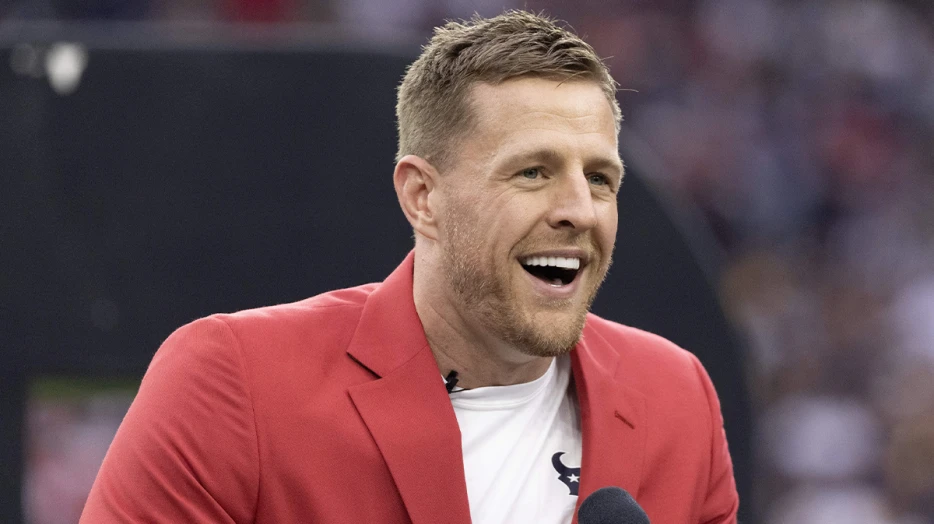 J.J. Watt puts fan on blast over Micah Parsons trade drama with Cowboys