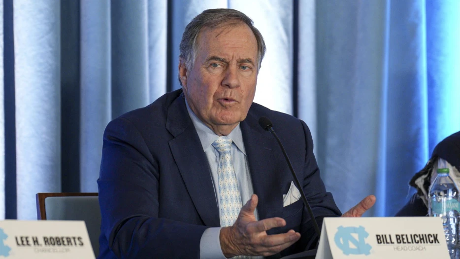 NFL Reporter Makes Brutal Bill Belichick Joke At HOF Induction