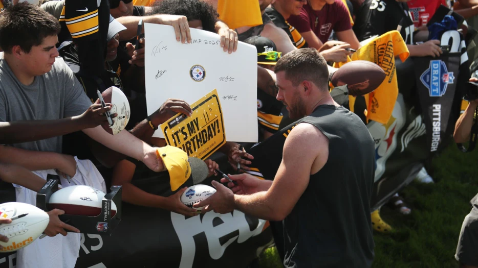 Steelers’ T.J. Watt gives first impressions of Aaron Rodgers