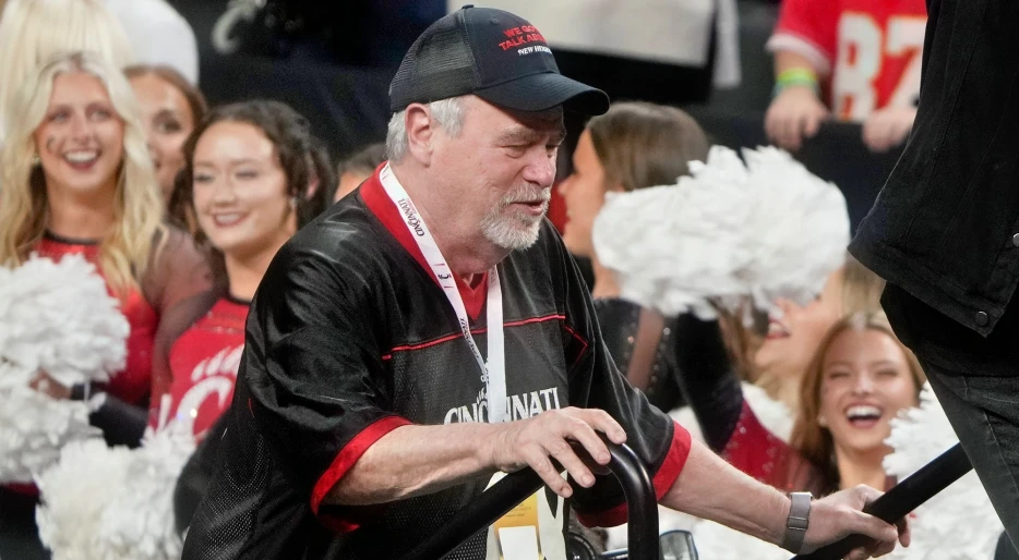 Travis Kelce’s Father’s Longtime Girlfriend Has Tragically Passed Away
