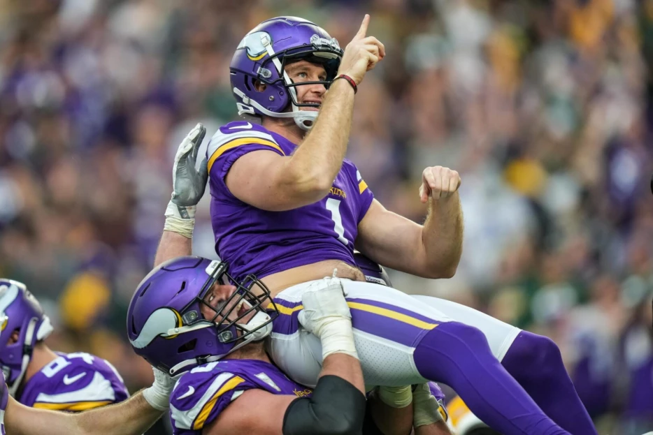 49ers Making 10 Roster Moves, Releasing K Greg Joseph