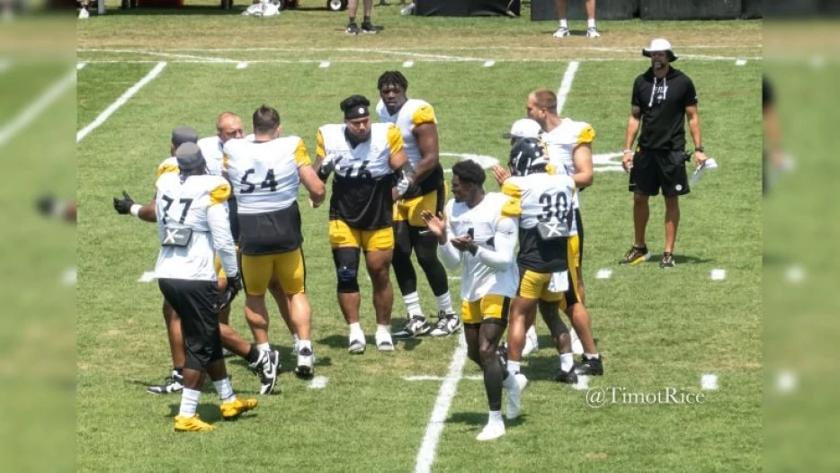 Ex-Scout Warns Fans: Don’t Overreact To Steelers’ Struggling Offense