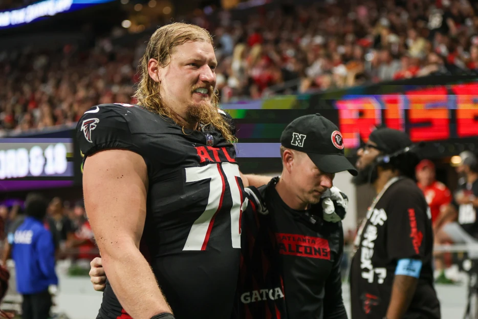 Falcons Signing RT Kaleb McGary To Two-Year, $30M Extension