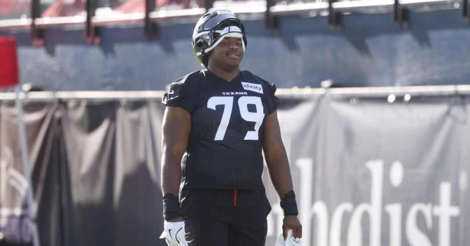 Houston Texans News: Aireontae Ersery’s new groove