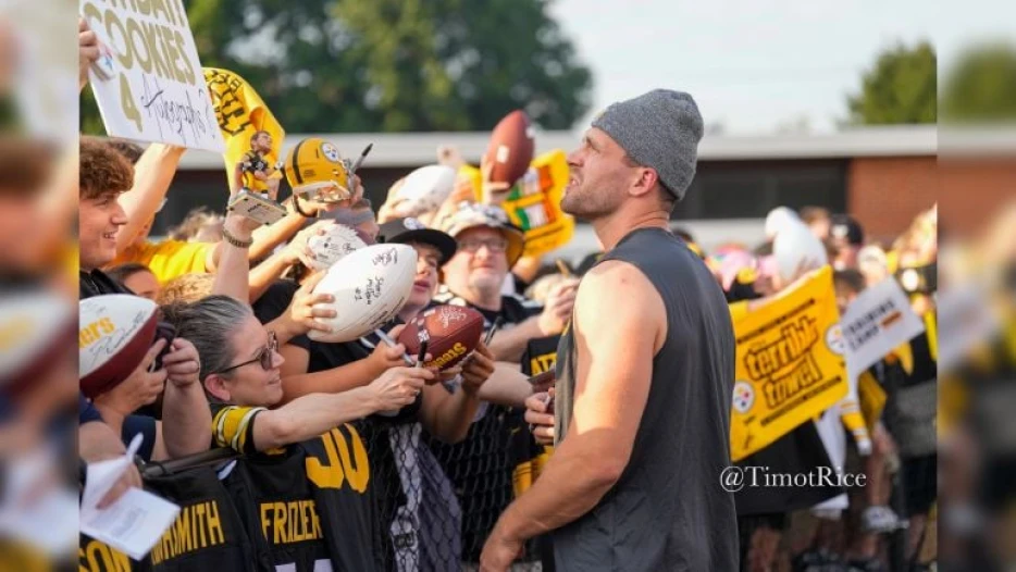 ‘I Was Like, Screw It:’ T.J. Watt Was So Excited To Share Contract News He Overruled His Agent